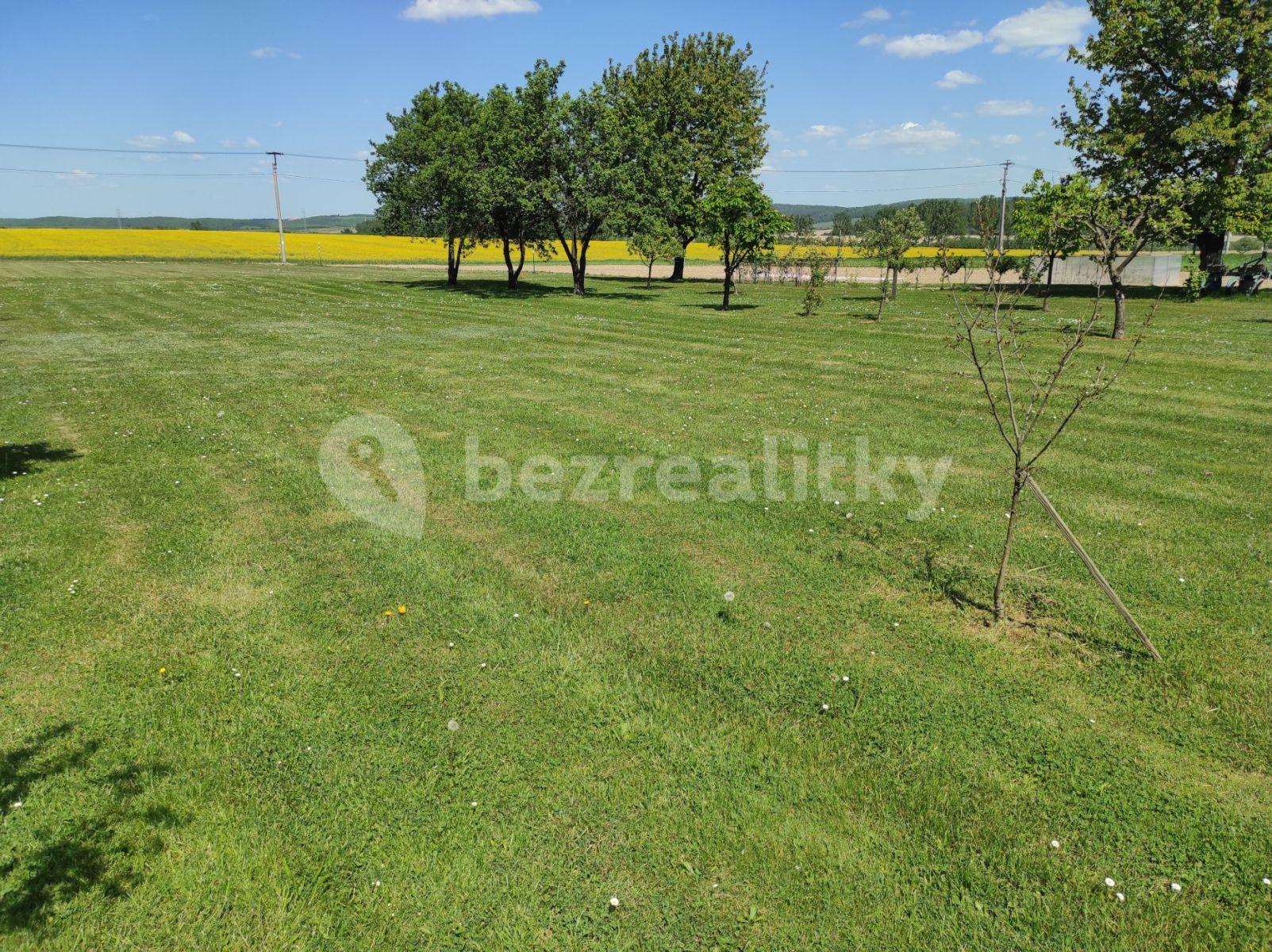 Prodej pozemku 1.328 m², Osikov, Prešovský kraj