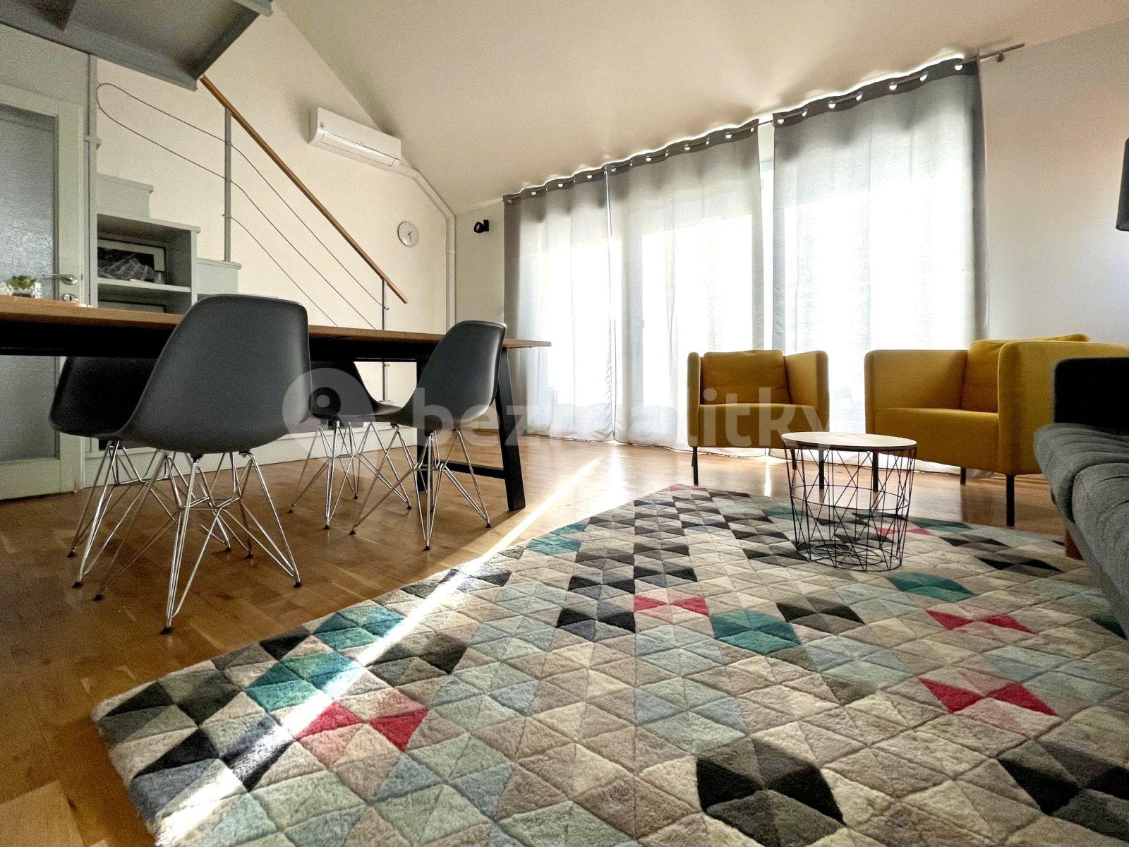 Pronájem bytu 3+kk 87 m², Francouzská, Praha, Praha