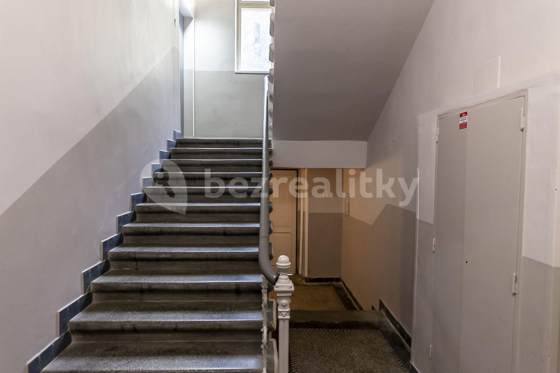 Pronájem bytu 3+kk 87 m², Francouzská, Praha, Praha