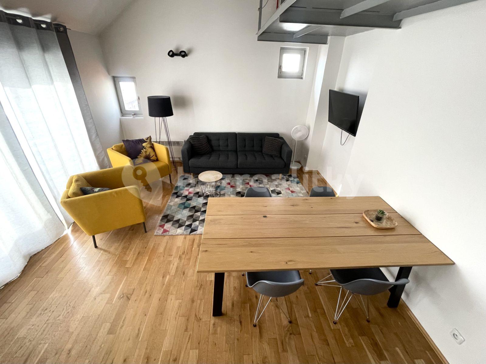 Pronájem bytu 3+kk 87 m², Francouzská, Praha, Praha