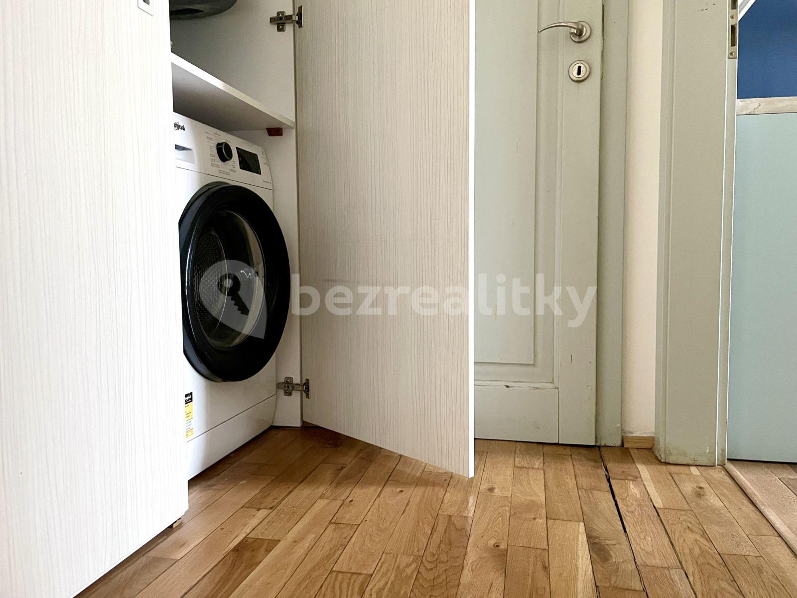 Pronájem bytu 3+kk 87 m², Francouzská, Praha, Praha