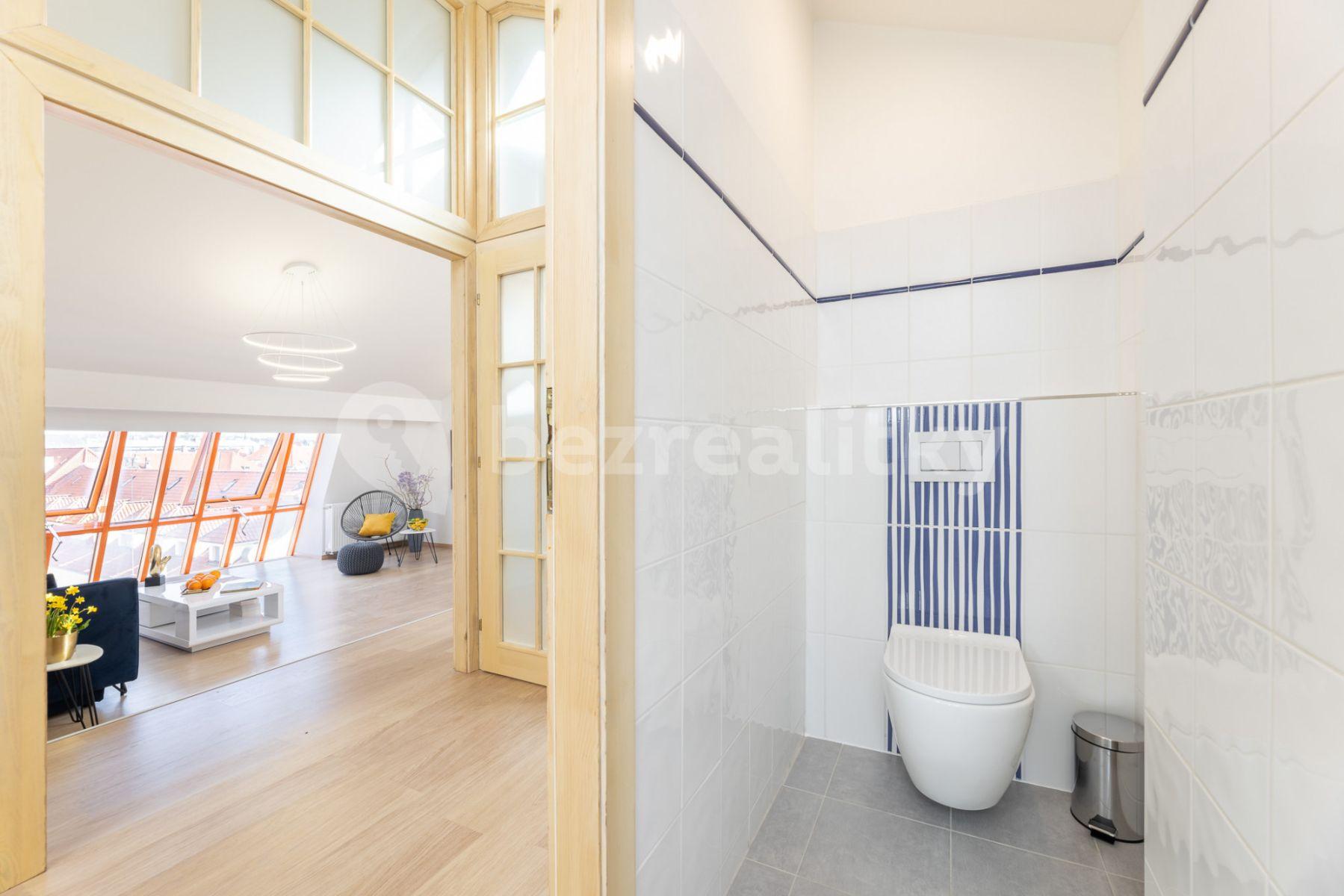 Pronájem bytu 2+kk 75 m², Karlova, Praha, Praha