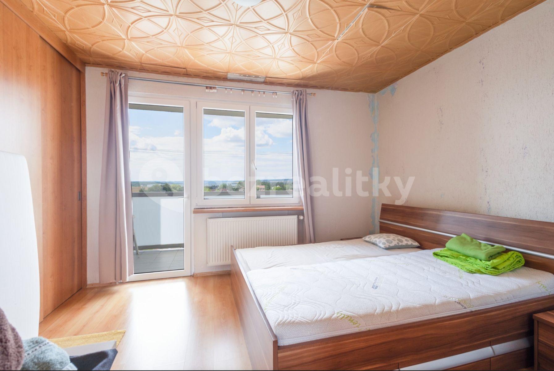 Prodej bytu 4+1 93 m², Osvobozených politických vězňů, Nýřany, Plzeňský kraj