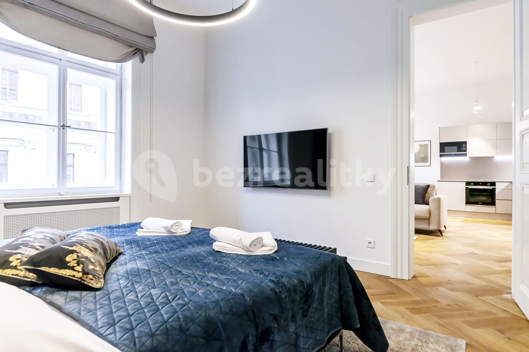 Pronájem bytu 2+1 60 m², Dlážděná, Praha, Praha