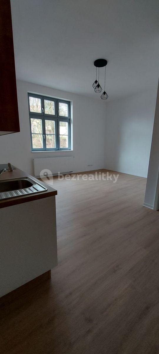 Pronájem bytu 1+kk 29 m², Pivovar, Protivín, Jihočeský kraj