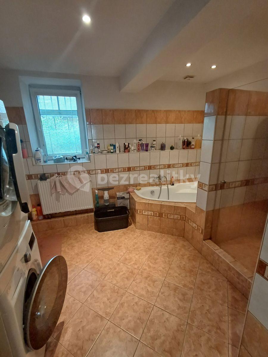 Prodej domu 662 m², pozemek 1.037 m², Pavlov, Kraj Vysočina