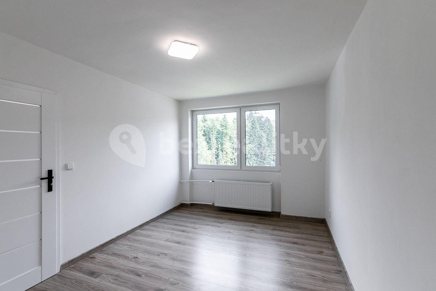 Prodej bytu 3+1 76 m², Navarovská, Zlatá Olešnice, Liberecký kraj