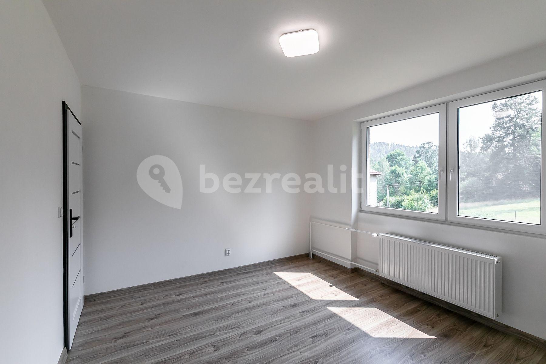 Prodej bytu 3+1 76 m², Navarovská, Zlatá Olešnice, Liberecký kraj