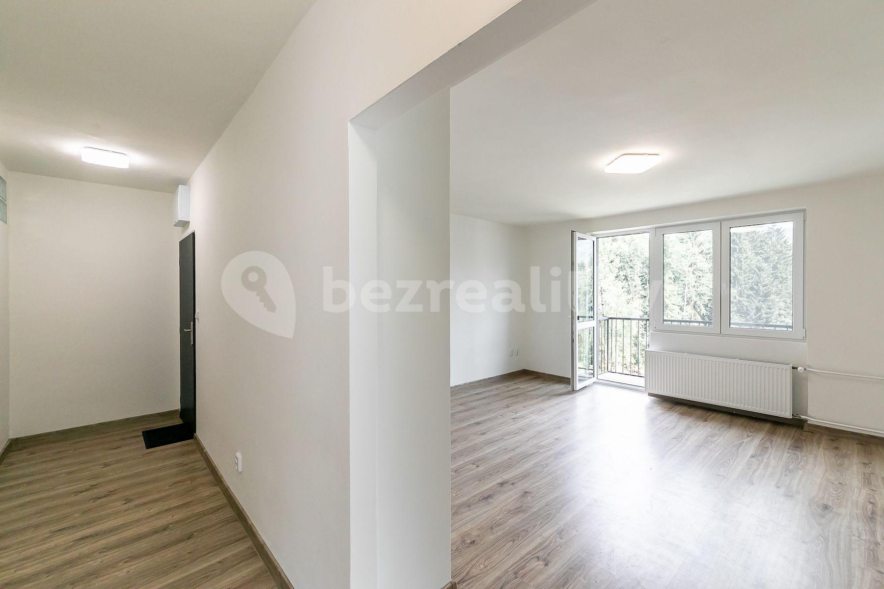 Prodej bytu 3+1 76 m², Navarovská, Zlatá Olešnice, Liberecký kraj