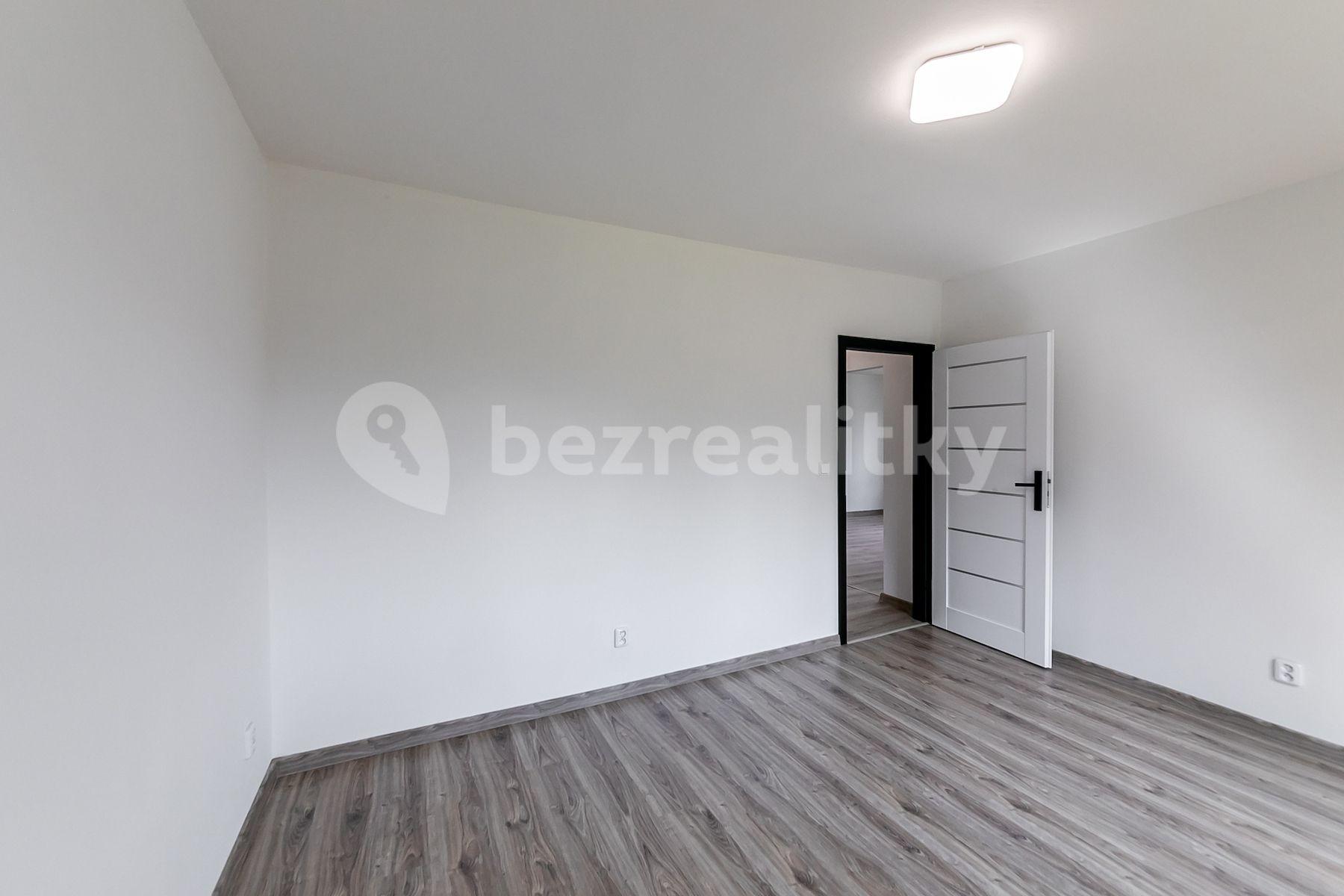 Prodej bytu 3+1 76 m², Navarovská, Zlatá Olešnice, Liberecký kraj