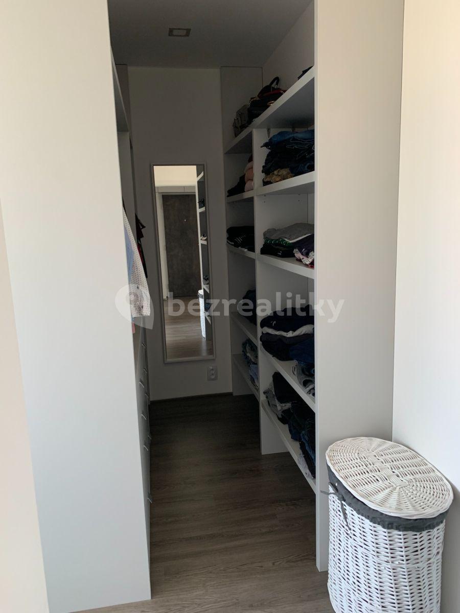 Prodej bytu 3+kk 77 m², Novodvorská, Praha, Praha