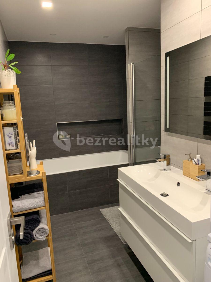 Prodej bytu 3+kk 77 m², Novodvorská, Praha, Praha