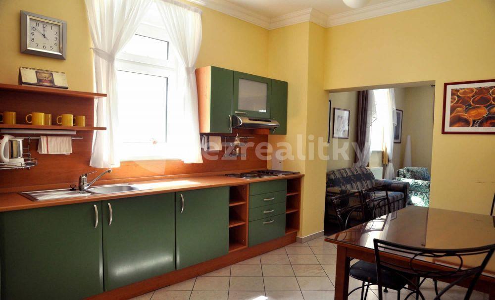 Pronájem bytu 87 m², Kolmá, Karlovy Vary, Karlovarský kraj