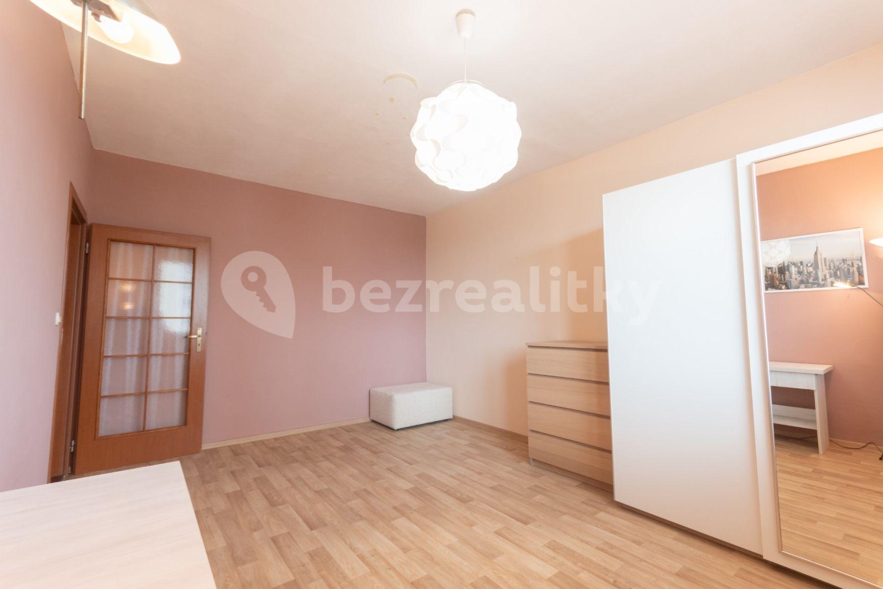 Prodej bytu 3+1 77 m², Lonkova, Pardubice, Pardubický kraj