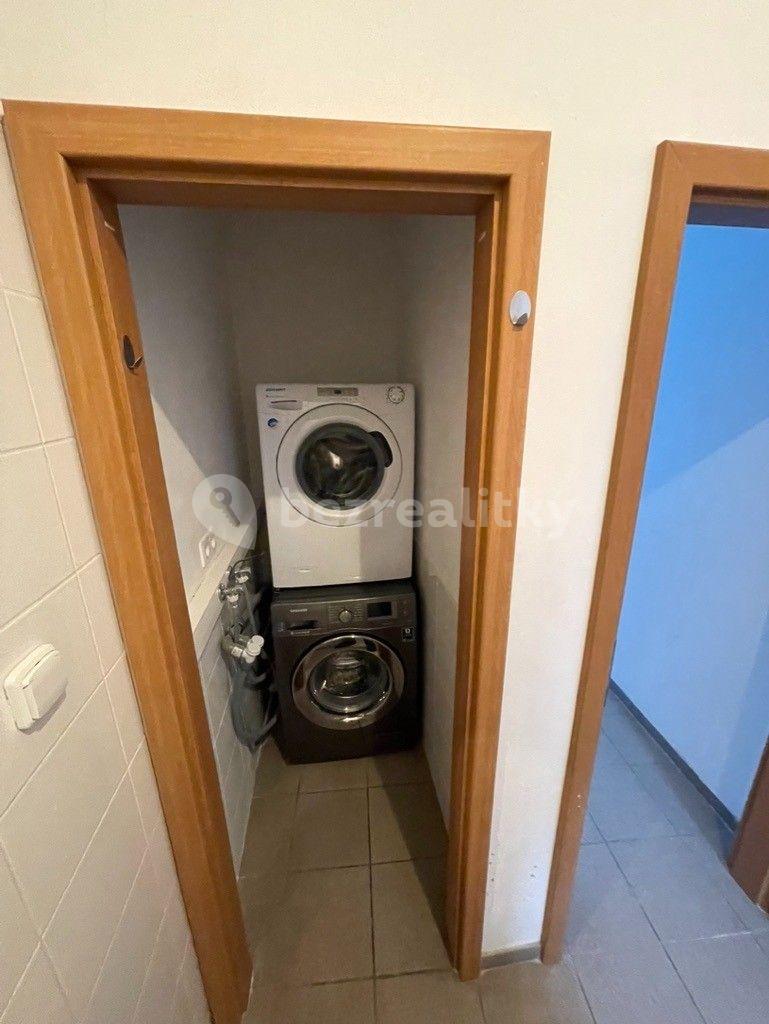 Pronájem bytu Garsoniéra 25 m², Hálkova, Přelouč, Pardubický kraj