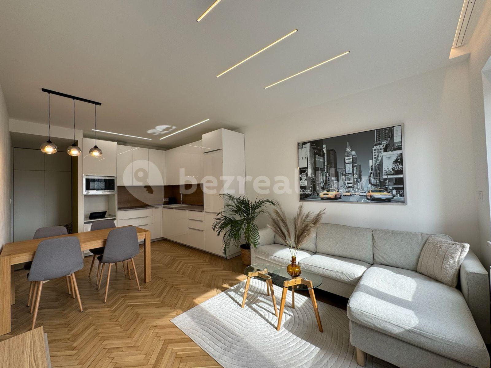 Pronájem bytu 3+1 66 m², Malešická, Praha, Praha