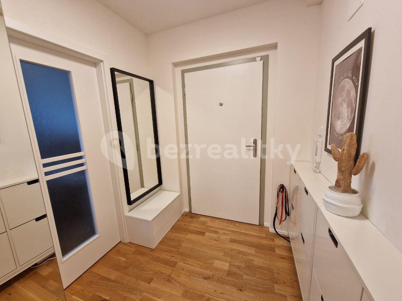 Pronájem bytu 2+kk 55 m², Chlumčanského, Praha, Praha