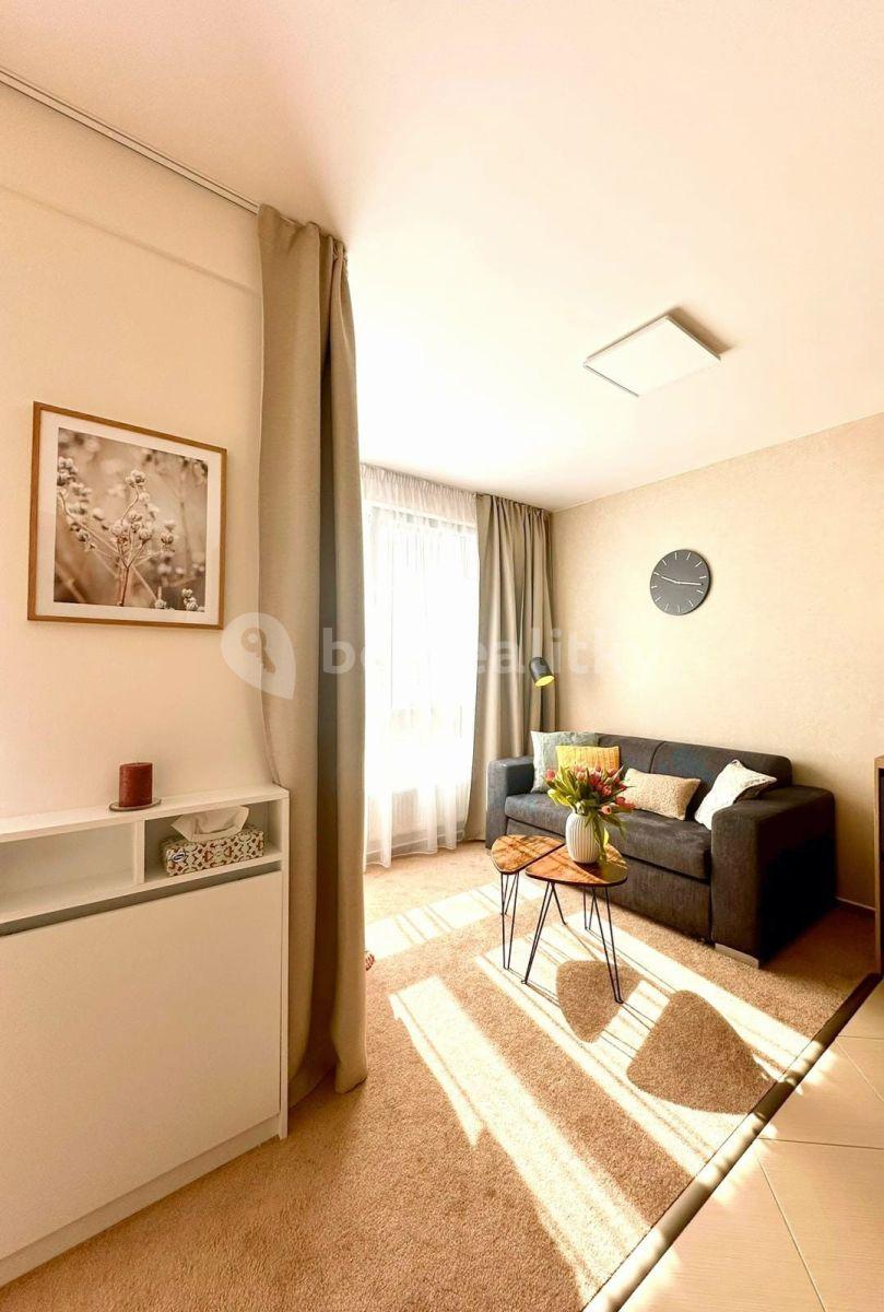 Prodej bytu 1+kk 36 m², Baarové, Praha, Praha