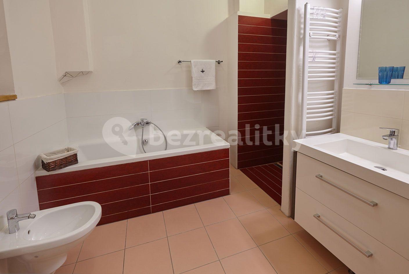 Pronájem bytu 2+kk 46 m², Míšeňská, Praha, Praha