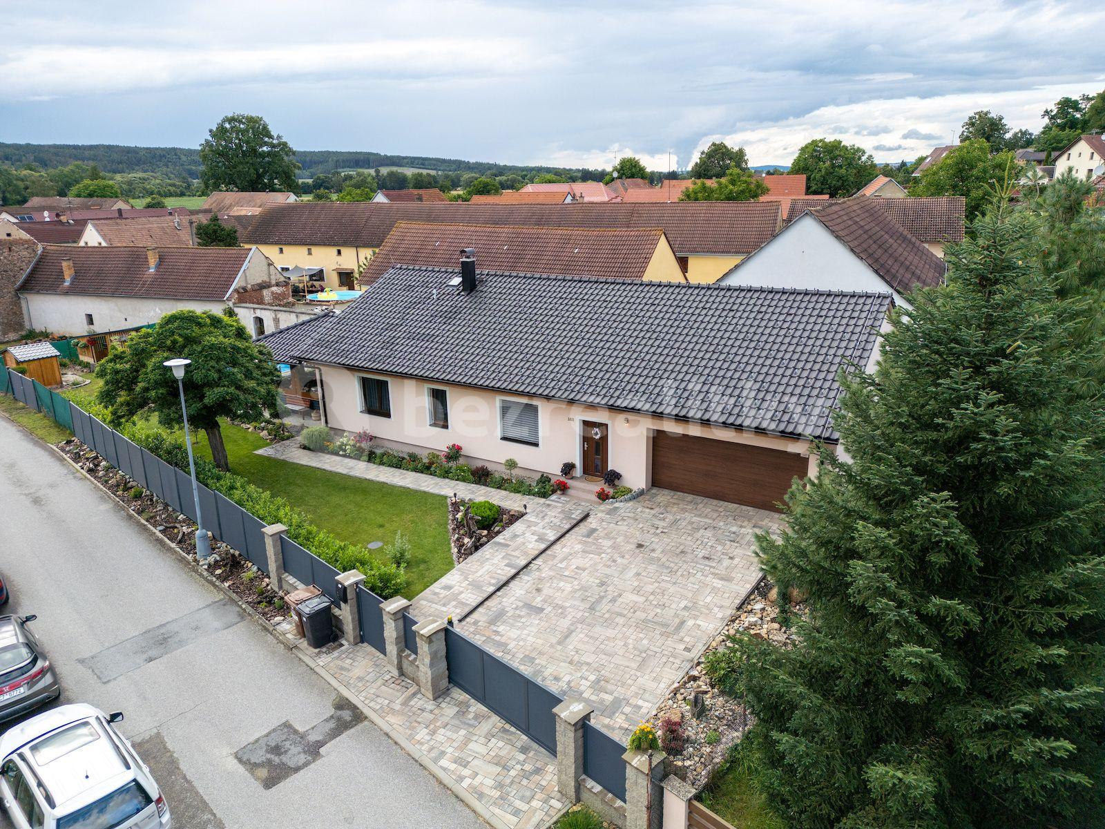 Prodej domu 175 m², pozemek 875 m², Plav, Plav, Jihočeský kraj