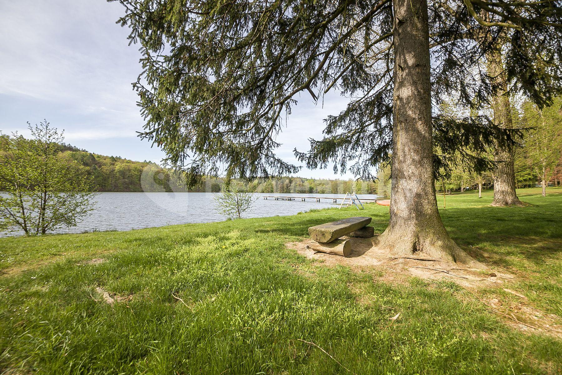 Prodej pozemku 930 m², Na Vyhlídce, Vyžlovka, Středočeský kraj