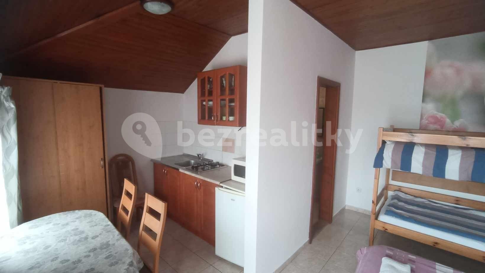 Prodej domu 322 m², pozemek 878 m², Turistická, Veľký Meder, Trnavský kraj