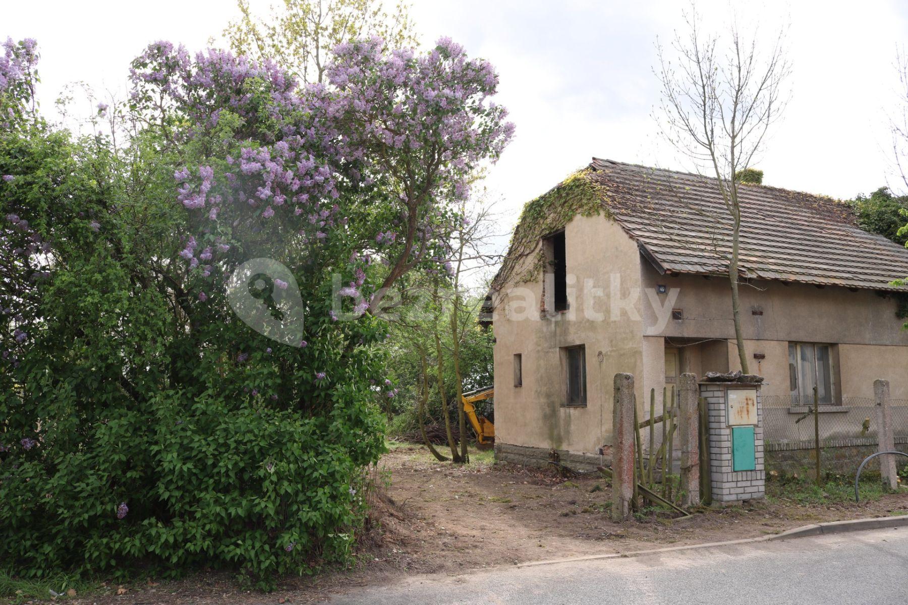 Prodej pozemku 1.710 m², Jižní, Horoušany, Středočeský kraj