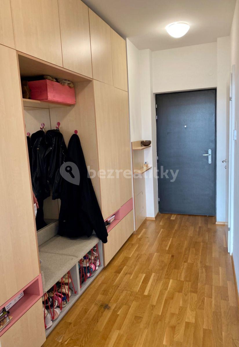 Prodej bytu 2+kk 82 m², V Přístavu, Praha, Praha