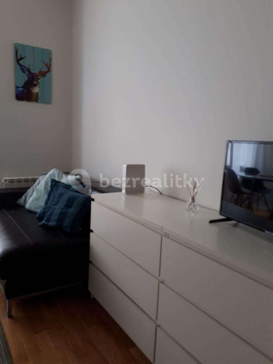 Pronájem bytu 1+kk 30 m², Ondříčkova, Praha, Praha