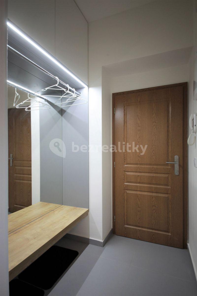 Pronájem bytu 1+kk 30 m², Ondříčkova, Praha, Praha