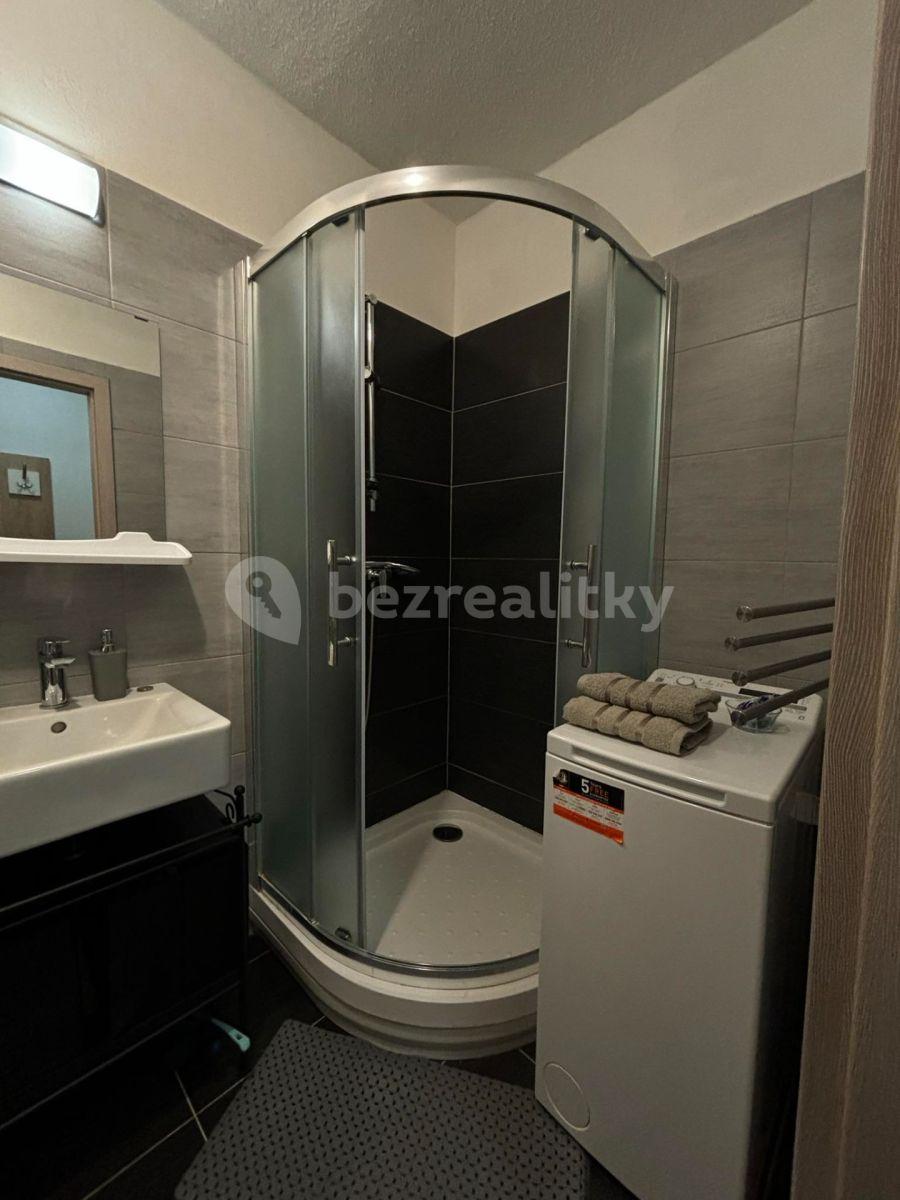 Pronájem bytu 2+kk 42 m², Všemina, Zlínský kraj