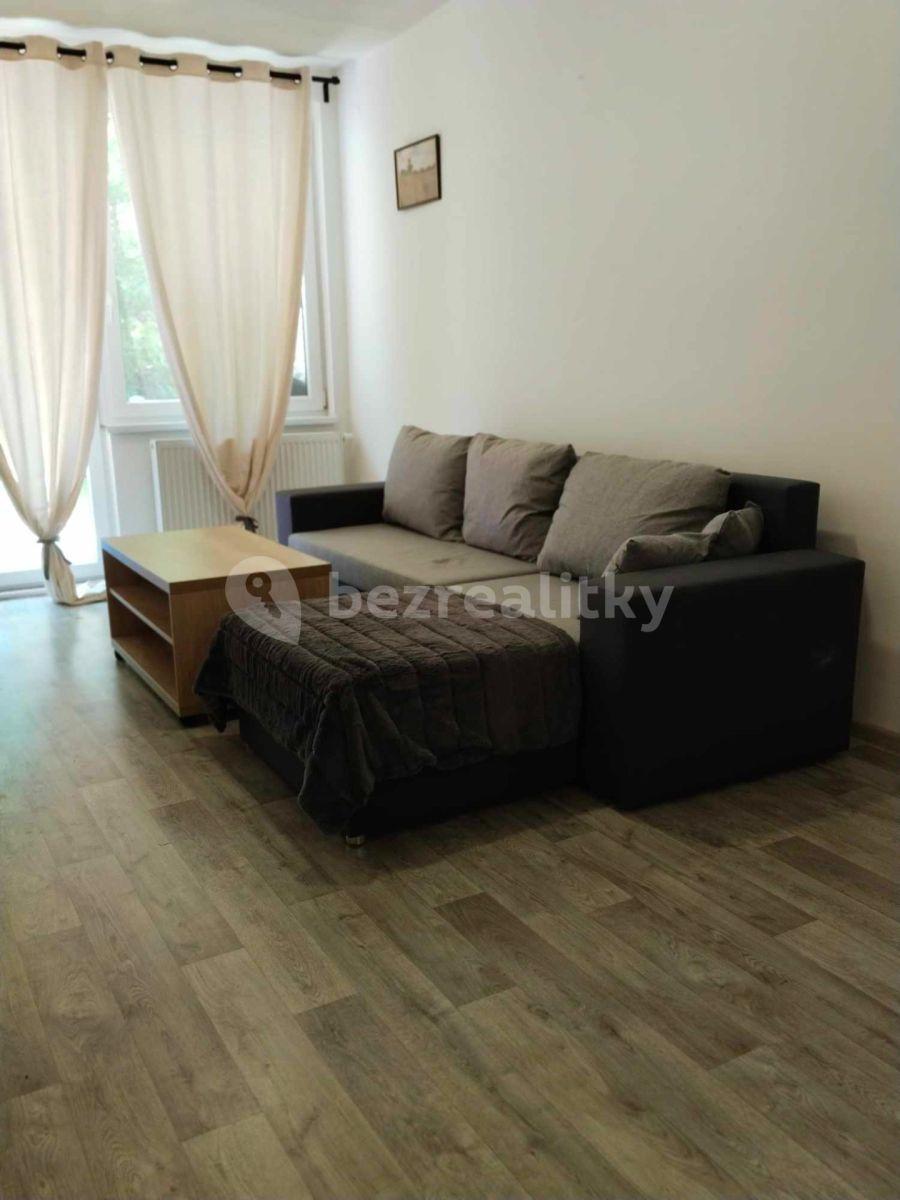 Pronájem bytu 2+kk 42 m², Všemina, Zlínský kraj