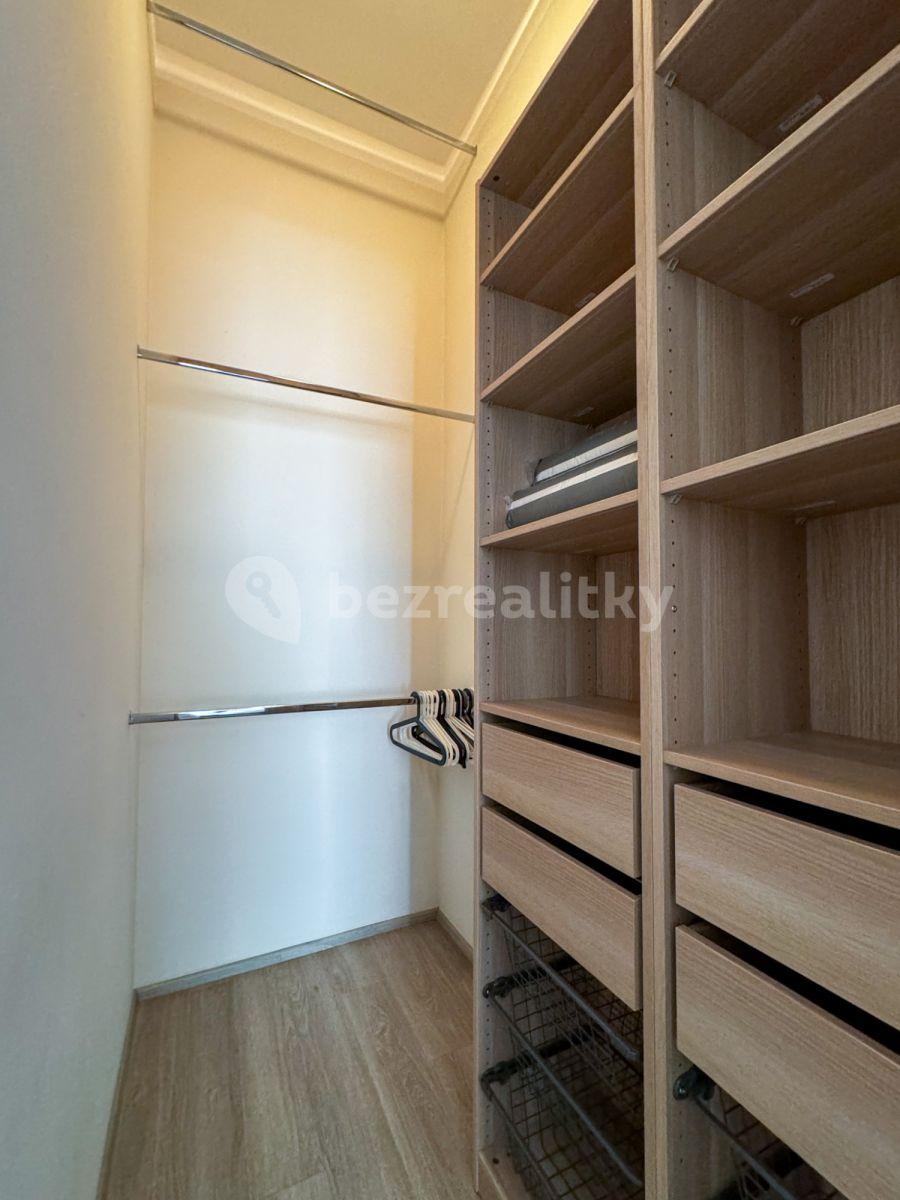 Pronájem bytu 4+1 133 m², Španělská, Praha, Praha