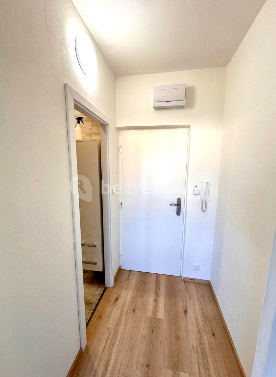 Prodej bytu 1+kk 22 m², Bratislavská, Teplice, Ústecký kraj