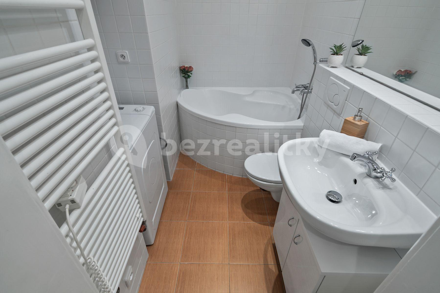 Pronájem bytu 2+1 51 m², Slezská, Praha, Praha