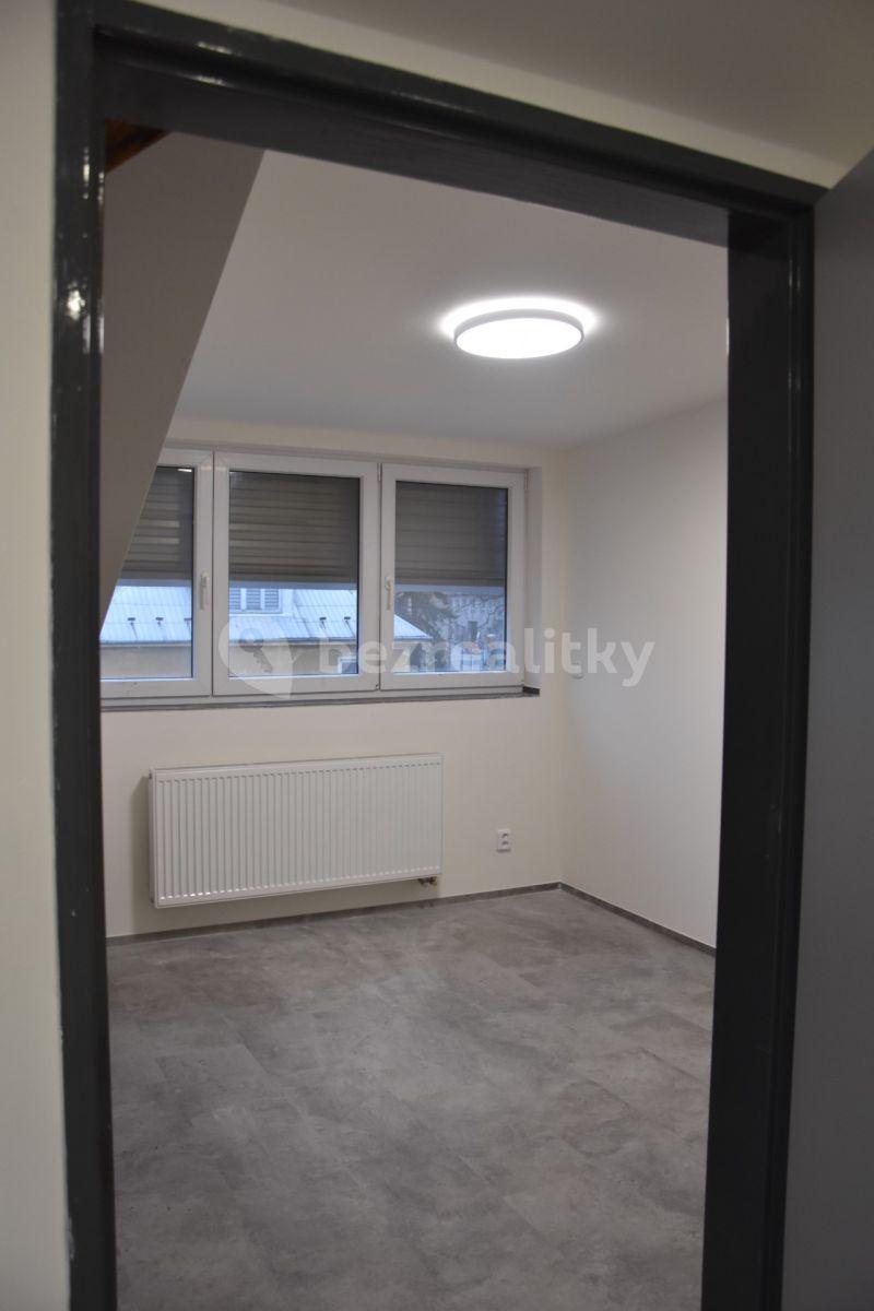 Pronájem bytu 4+kk 153 m², náměstí Svobody, Šternberk, Olomoucký kraj