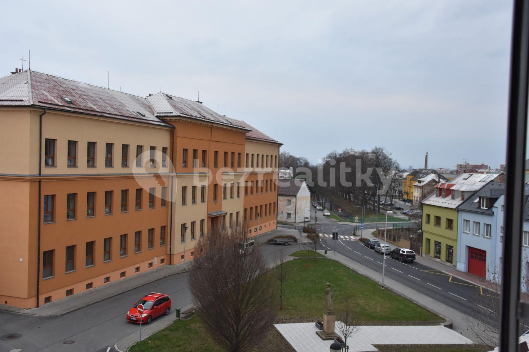 Pronájem bytu 4+kk 153 m², náměstí Svobody, Šternberk, Olomoucký kraj