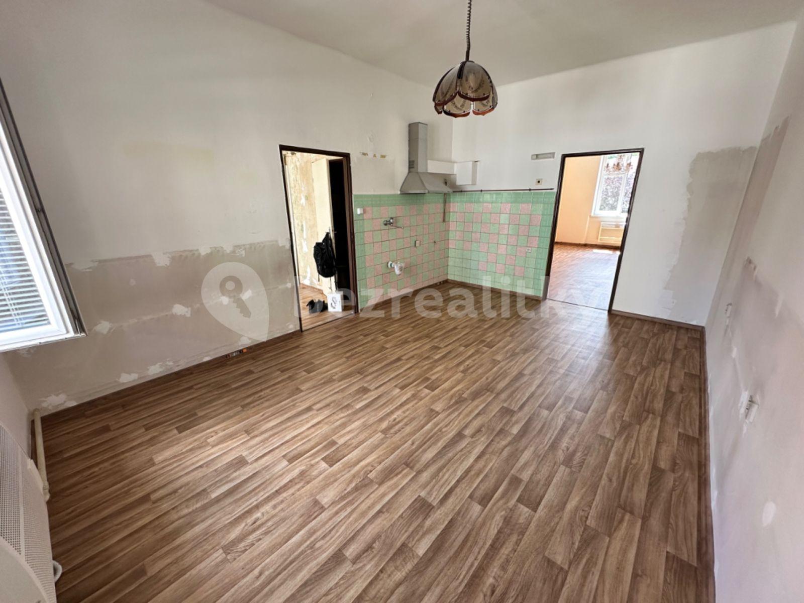 Prodej bytu 2+kk 45 m², Jeseniova, Praha, Praha