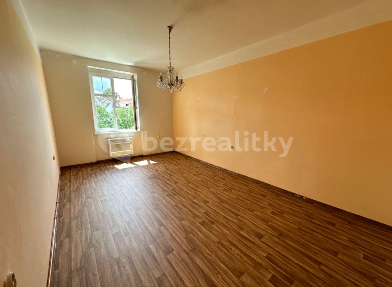 Prodej bytu 2+kk 45 m², Jeseniova, Praha, Praha