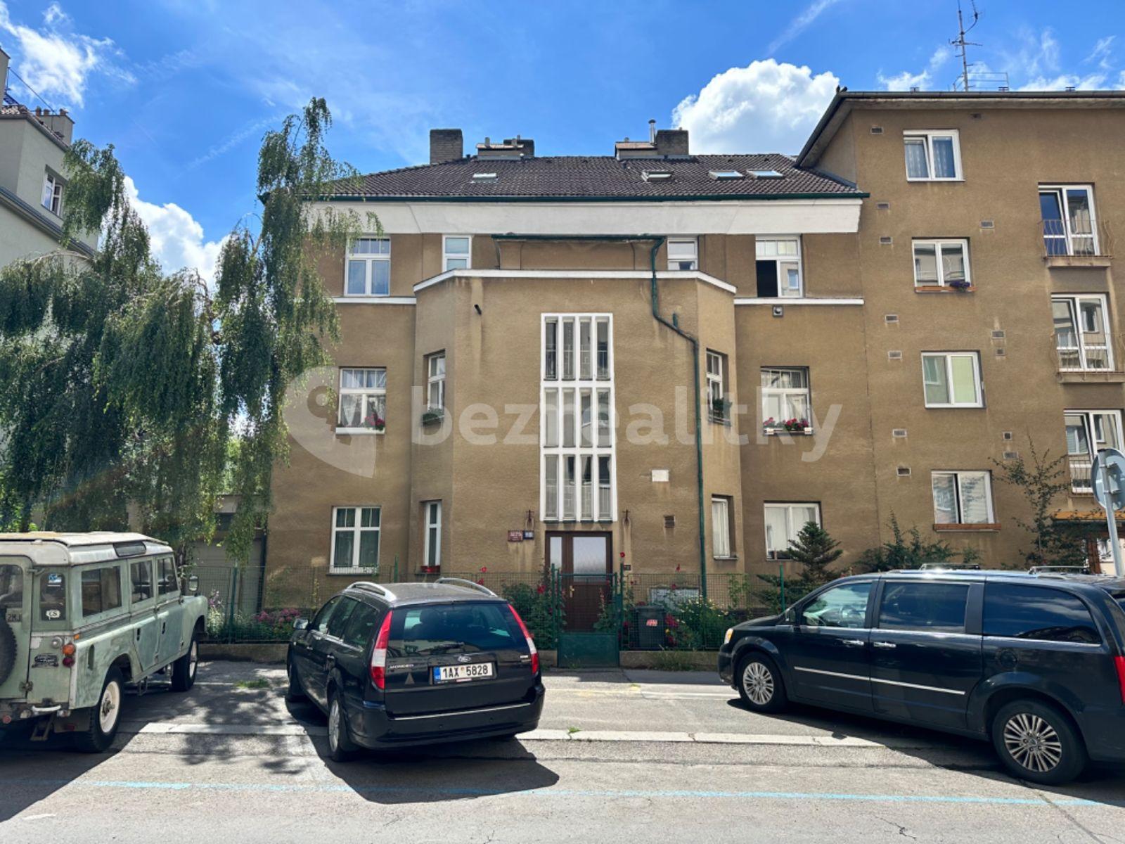 Prodej bytu 2+kk 45 m², Jeseniova, Praha, Praha