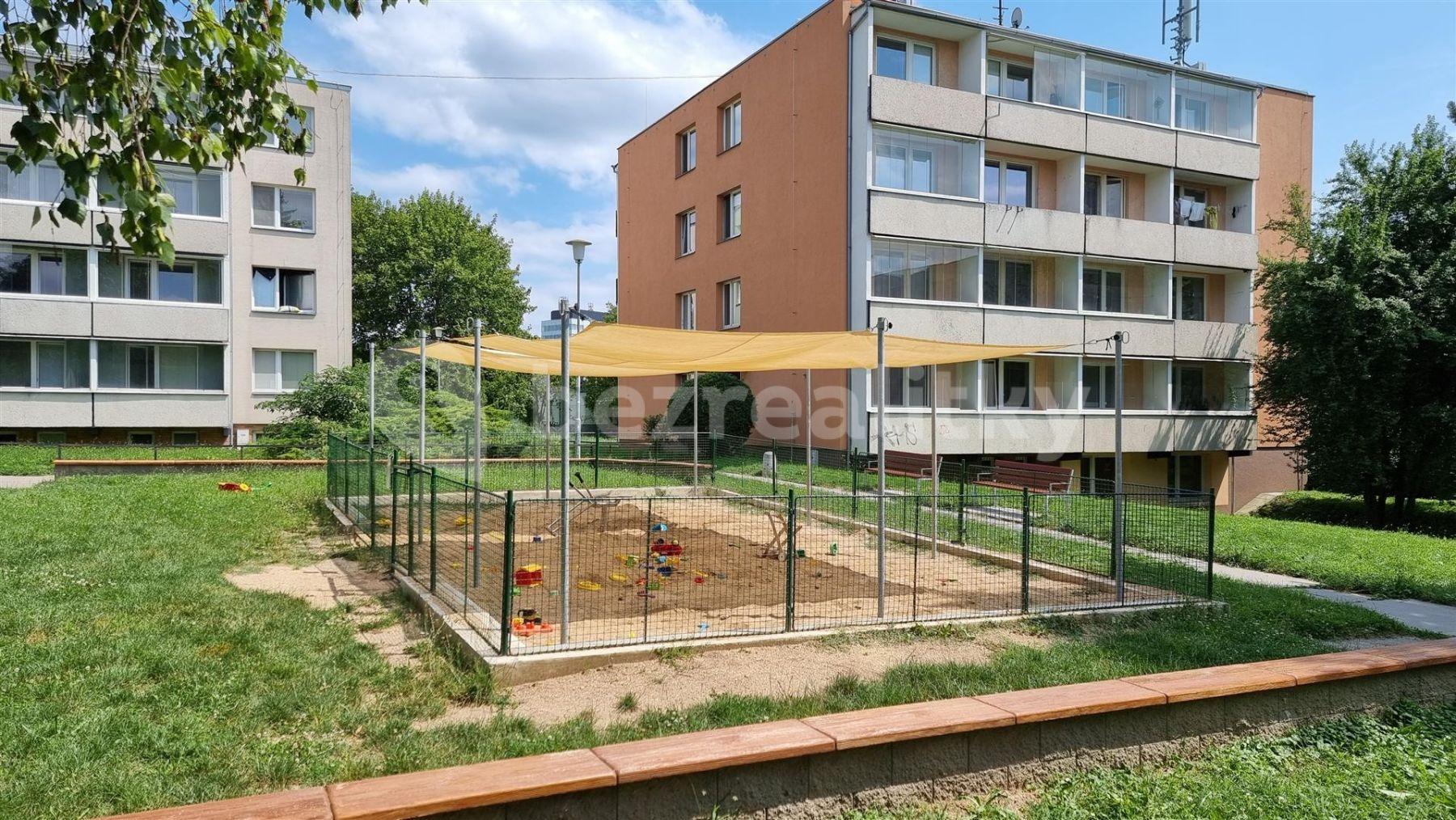 Prodej bytu 3+1 77 m², Záhřebská, Brno, Jihomoravský kraj