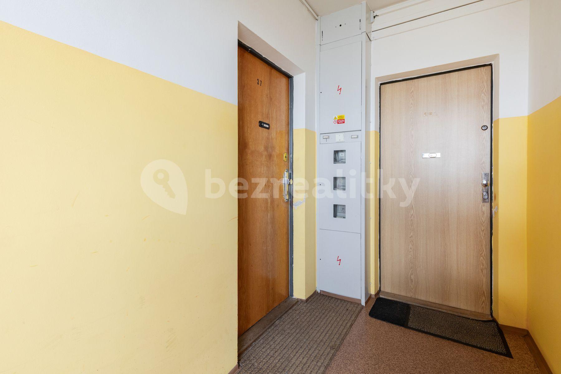 Prodej bytu 3+1 70 m², Střekovská, Praha, Praha