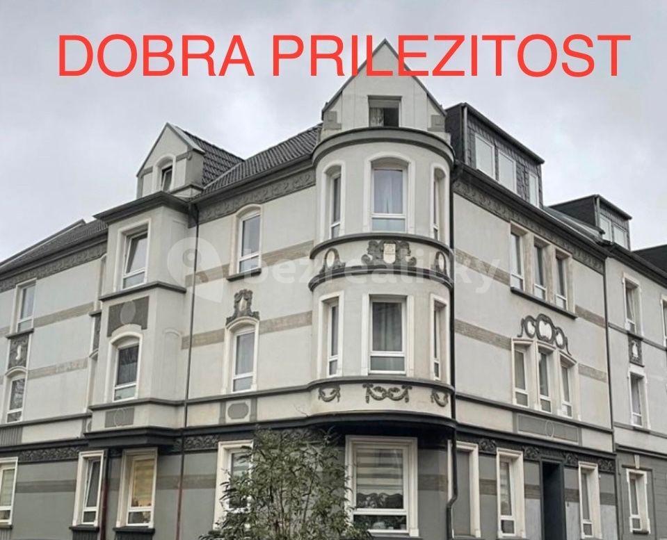 Prodej domu 1.776 m², pozemek 444 m², Viktora Huga, Praha, Praha