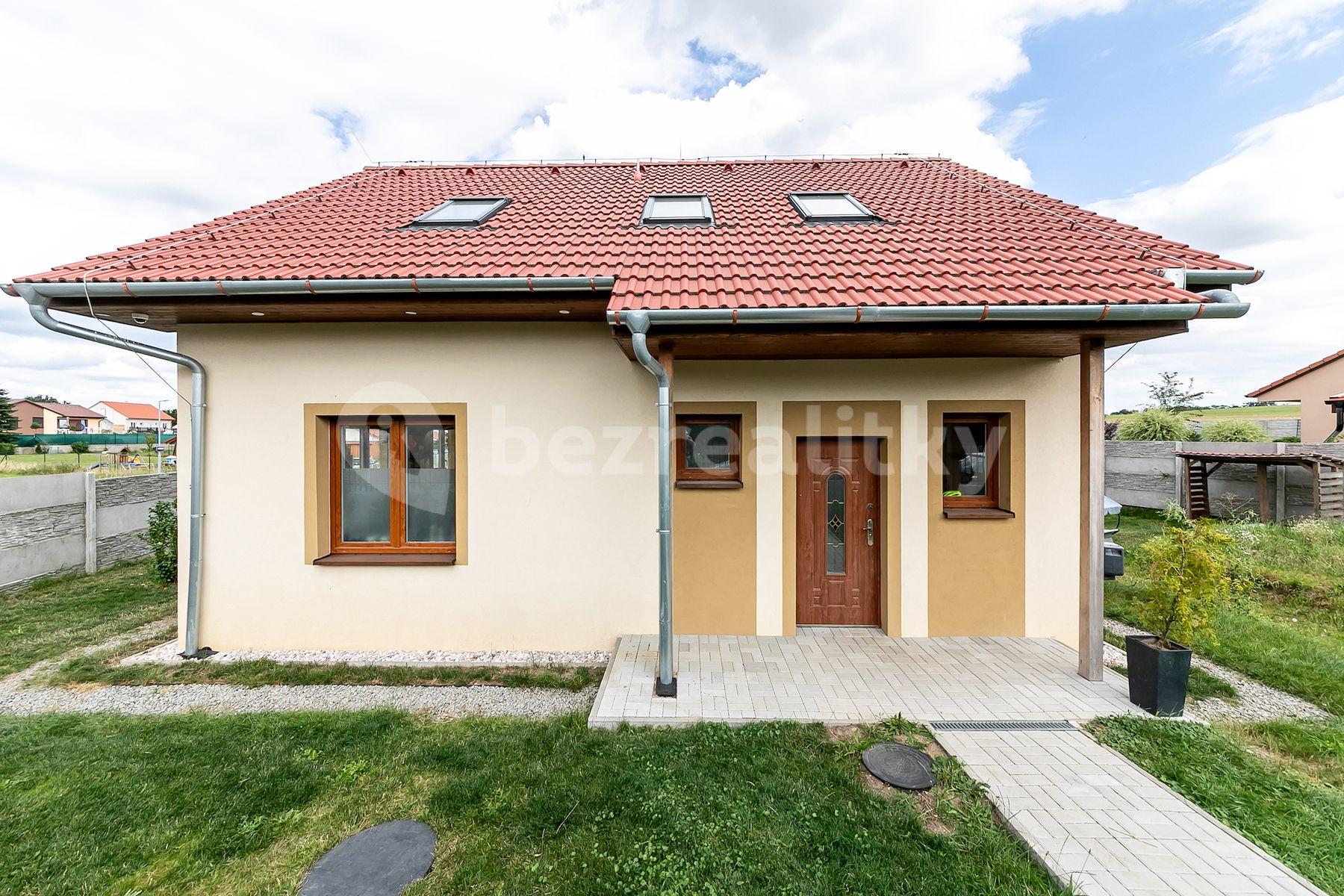 Prodej domu 122 m², pozemek 947 m², U Lékárny, Horní Beřkovice, Ústecký kraj