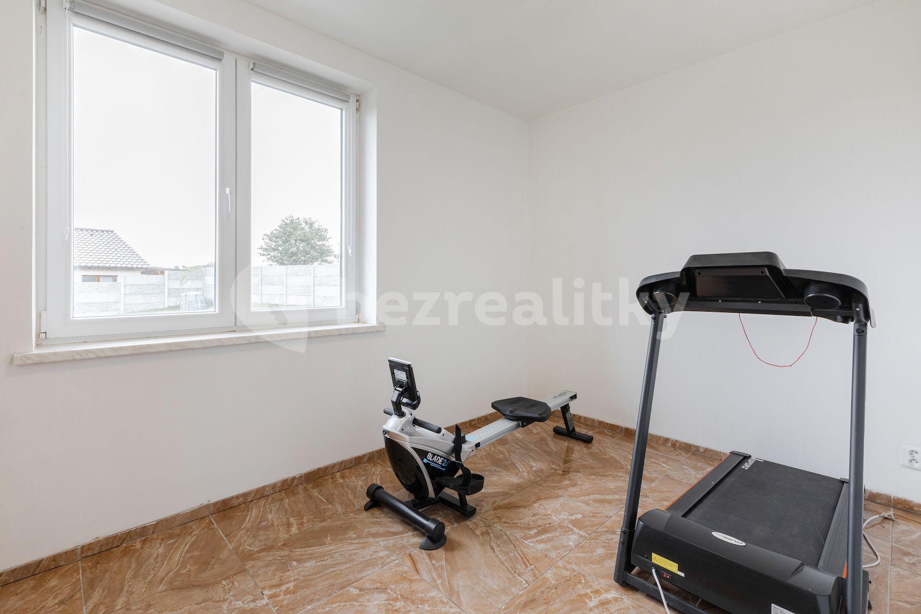 Prodej domu 122 m², pozemek 947 m², U Lékárny, Horní Beřkovice, Ústecký kraj