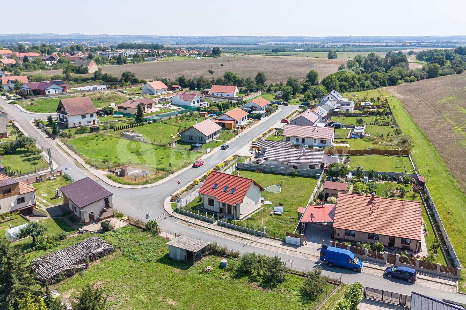 Prodej domu 122 m², pozemek 947 m², U Lékárny, Horní Beřkovice, Ústecký kraj