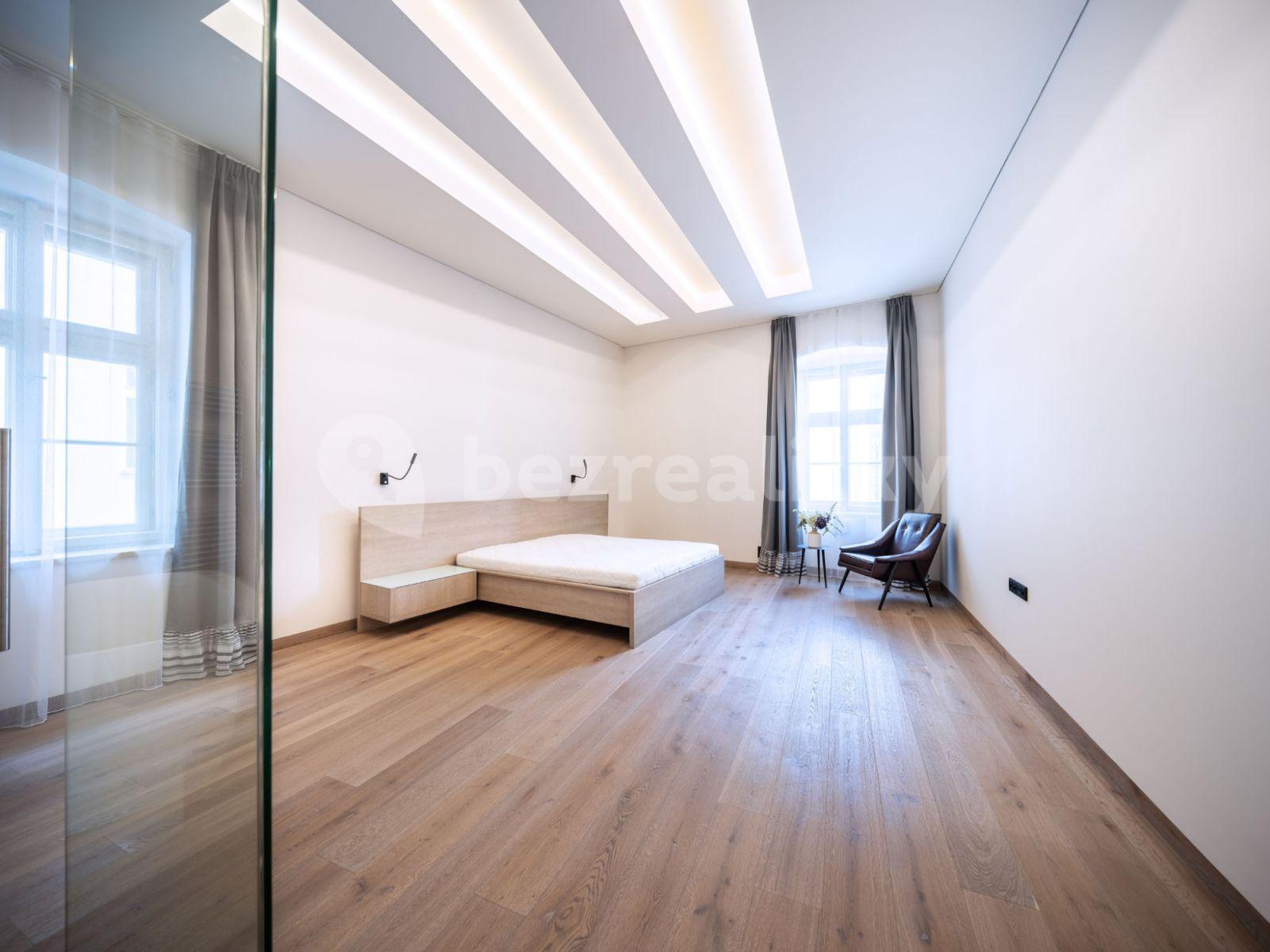 Pronájem bytu 3+1 186 m², Truhlářská, Praha, Praha