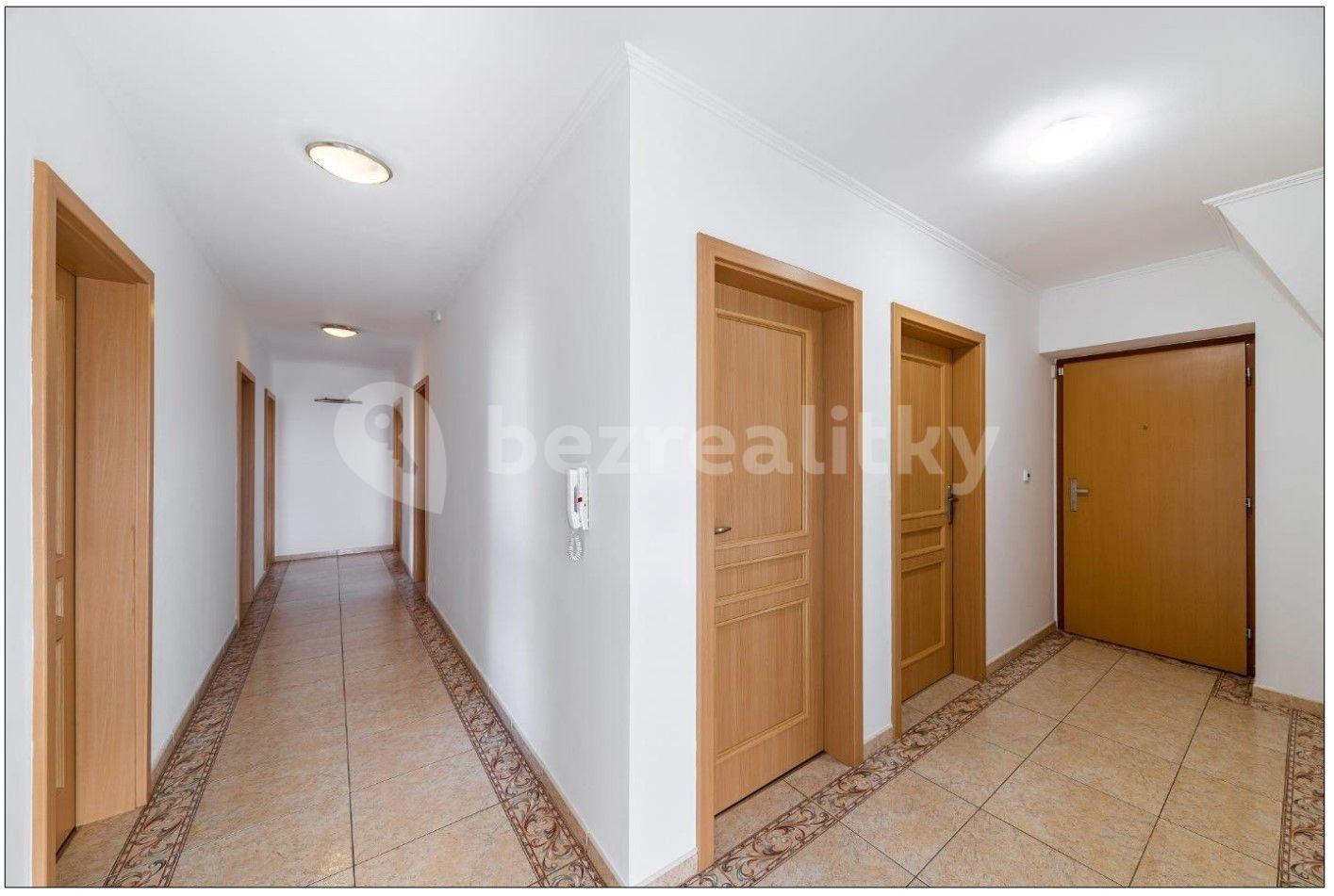 Pronájem bytu 4+1 136 m², Domanovická, Praha, Praha