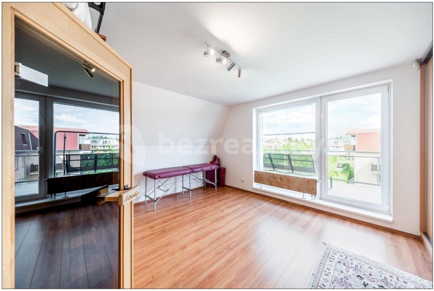 Pronájem bytu 4+1 136 m², Domanovická, Praha, Praha