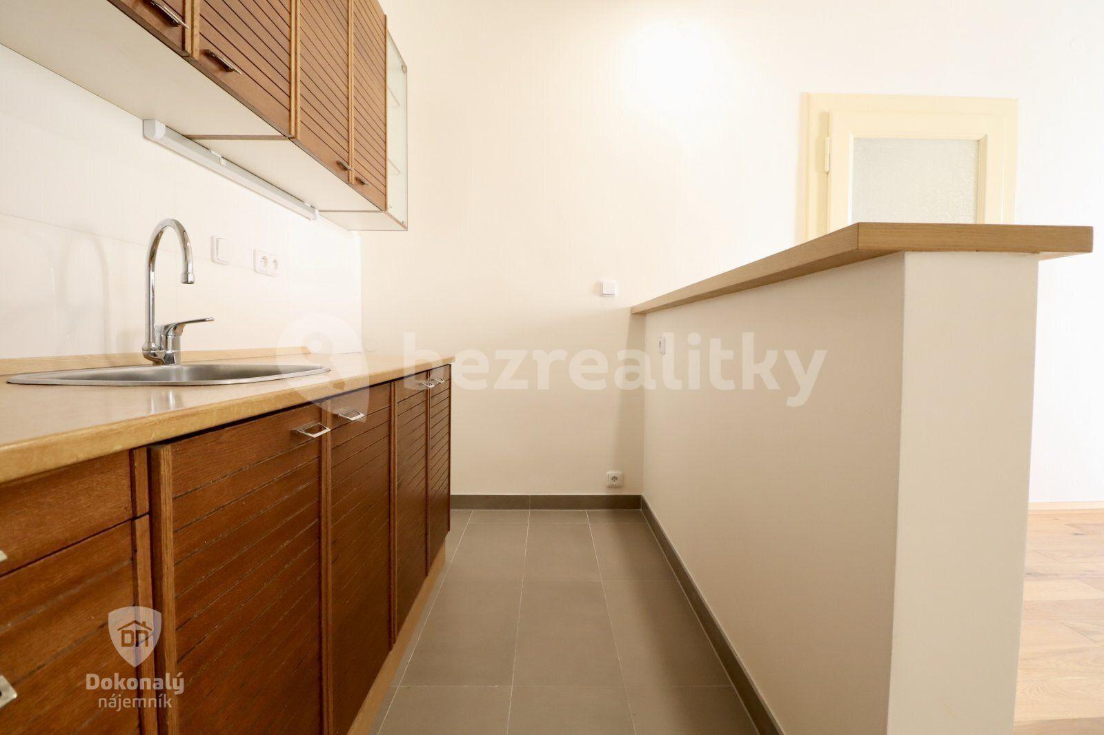 Pronájem bytu 2+kk 52 m², Tolstého, Praha, Praha